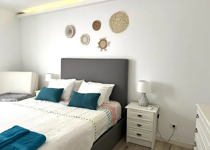 Casas Bernardes